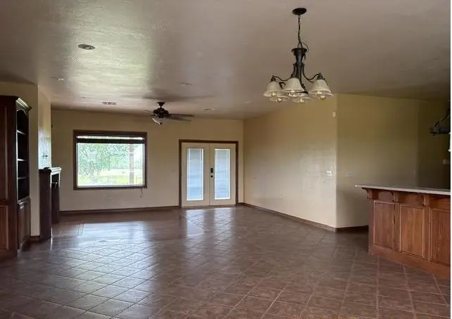 10748 N 1990 Road, Elk City, OK 73644 - #3