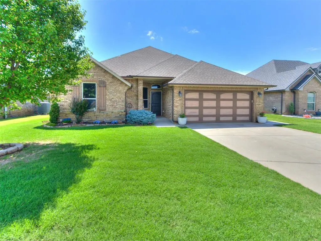 3017 San Juan Trail, Moore, OK 73160 - #1