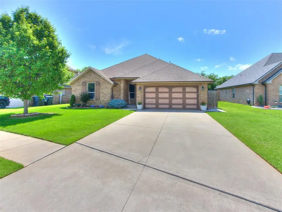 3017 San Juan Trail, Moore, OK 73160 - #2