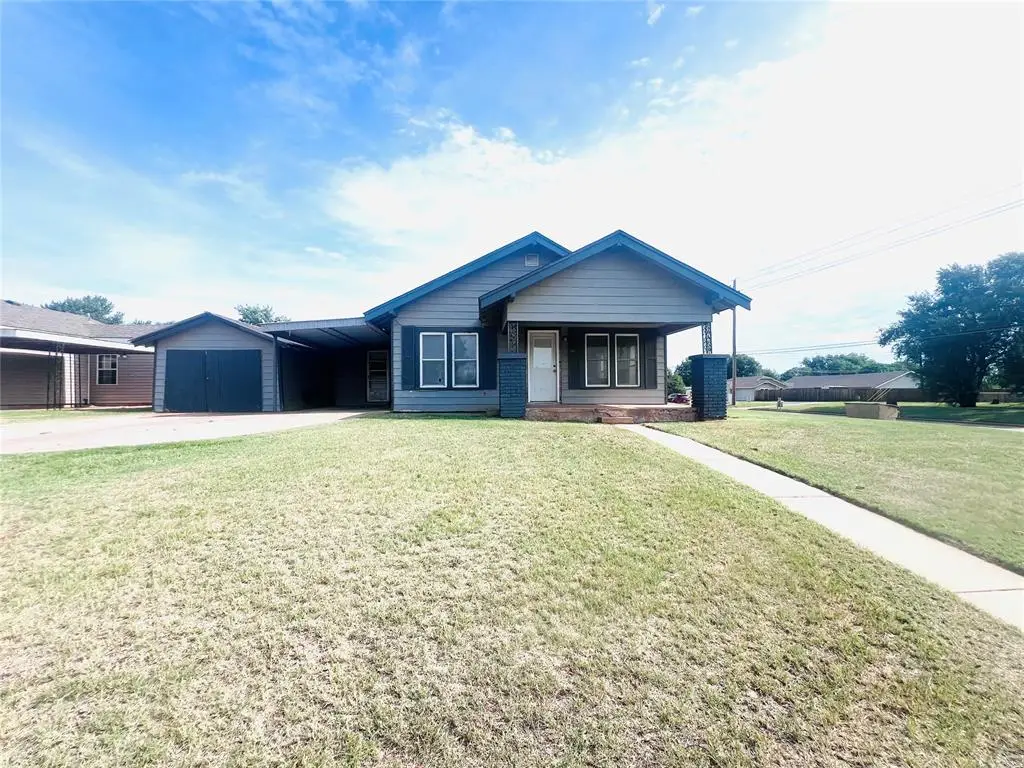 1101 W A Avenue, Elk City, OK 73644 - #1