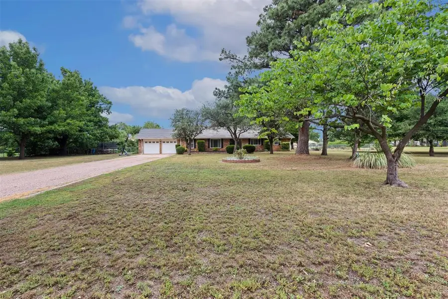 623 Greenbriar Avenue, Edmond, OK 73034 - #2