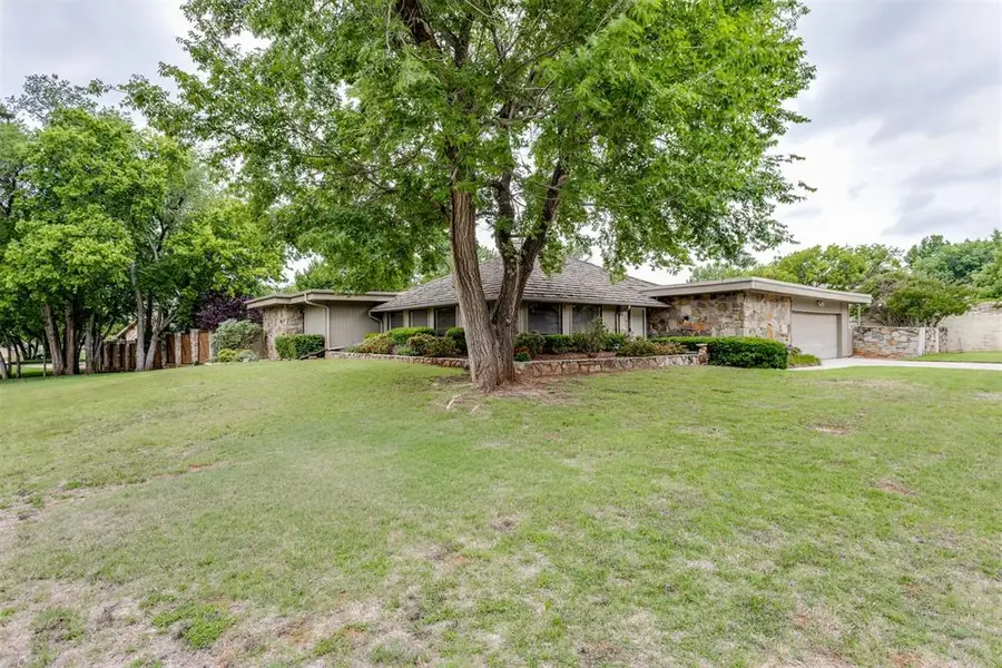 2933 Browne Stone Road, Oklahoma City, OK 73120 - #2