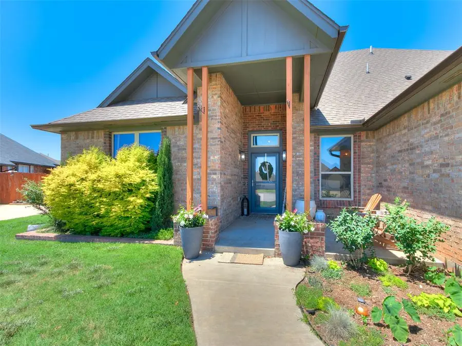 5325 Shearwater Court, Oklahoma City, OK 73179 - #2