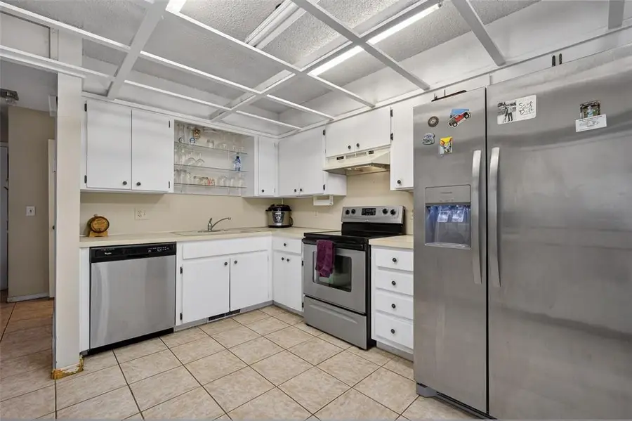 9805 Hefner Village Drive, Oklahoma City, OK 73162 - #3