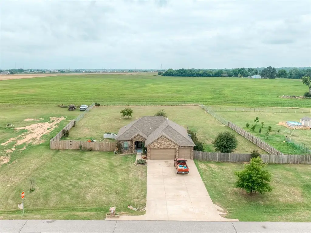 1112 Ella Drive, Tuttle, OK 73089 - #1
