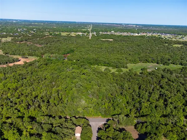 714 Simpson Lane, Edmond, OK 73034