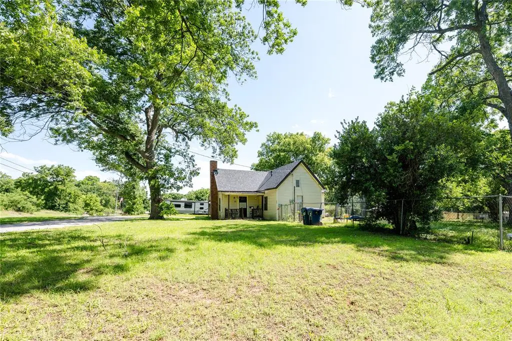 807 E Kean Street, Wynnewood, OK 73098 - #1
