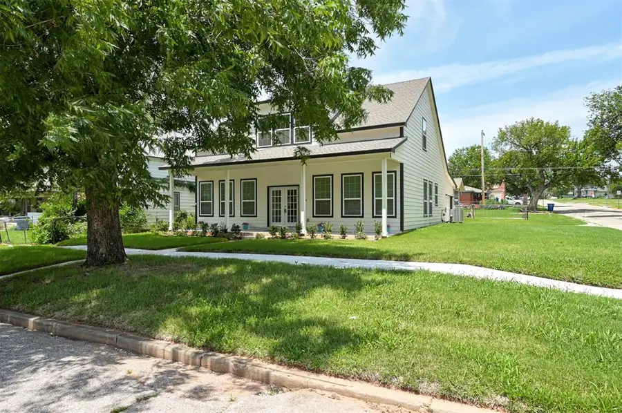 624 E Harrison Avenue, Guthrie, OK 73044 - #3
