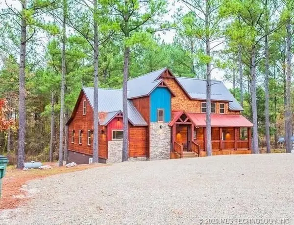 77 Green Briar Trail, Broken Bow, OK 74728