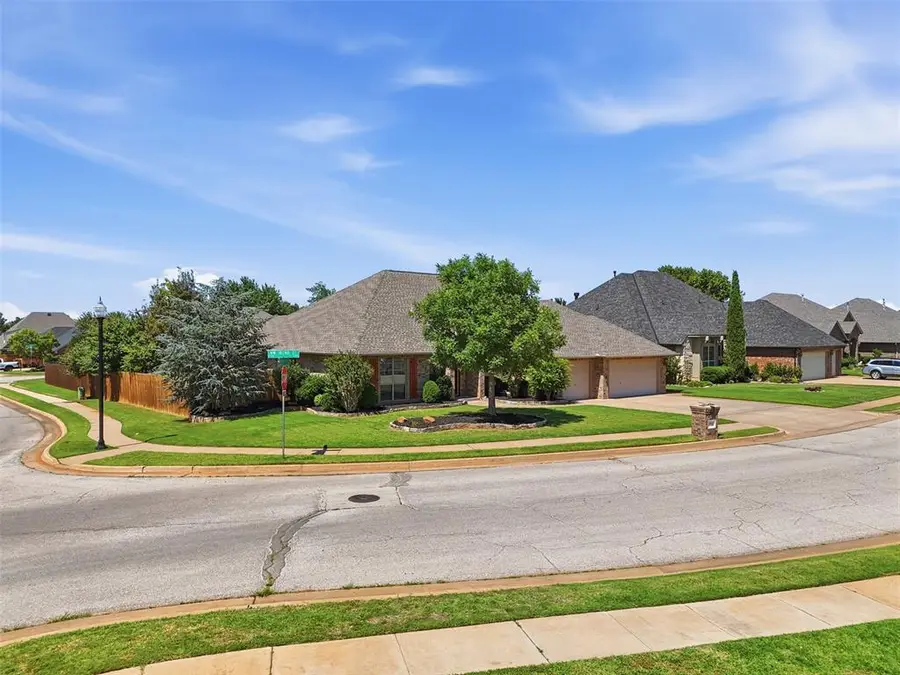 1713 NW 182nd Street, Edmond, OK 73012 - #2