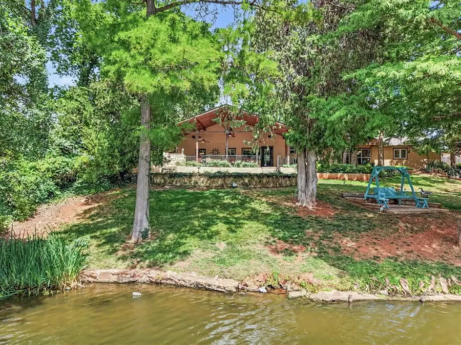9605 Silver Lake Drive, Oklahoma City, OK 73162 - #2