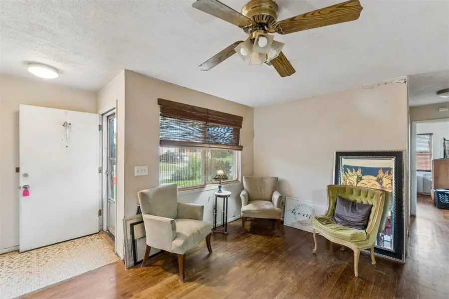 2109 Henderson Drive, Edmond, OK 73013 - #3