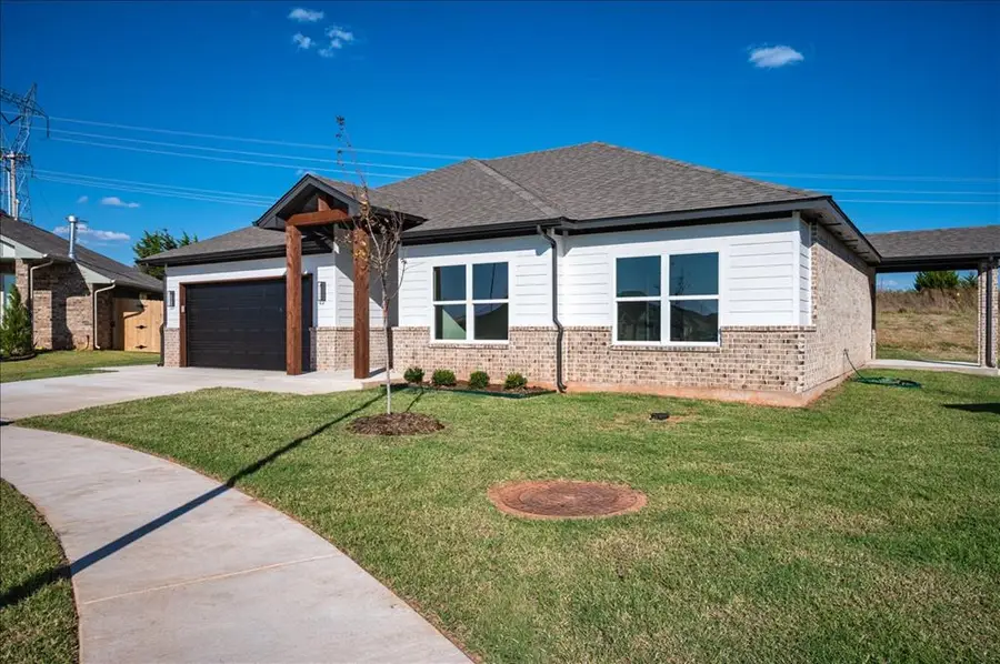 1237 E Stetson Lane, Mustang, OK 73064 - #2