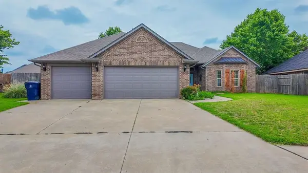9109 NW 81st Street, Yukon, OK 73099