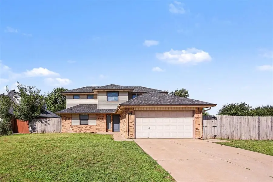 2441 E Hills Drive, Moore, OK 73160 - #2