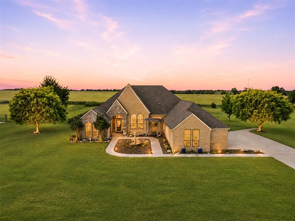 13140 E Big Sky Drive, Edmond, OK 73025 - #1