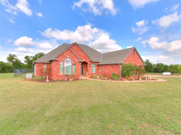 26162 E 868 Road, Cashion, OK 73016