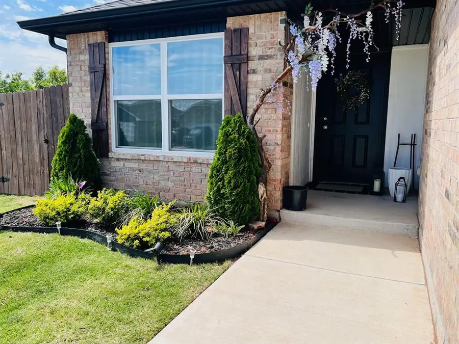 11428 SW 12th Street, Yukon, OK 73099 - #2