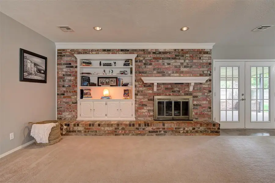 6409 N College Avenue, Oklahoma City, OK 73132 - #2
