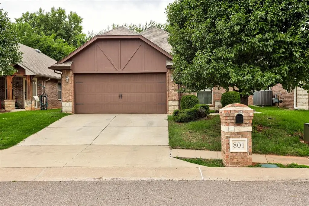 801 Doe Trail, Edmond, OK 73012 - #1