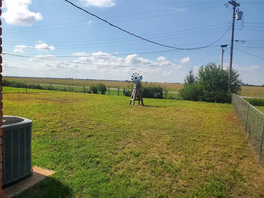 204 Denise Drive, Burns Flat, OK 73624 - #3