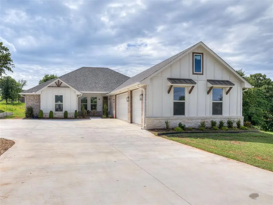 10925 Sandstone Ridge Way, Guthrie, OK 73044 - #2