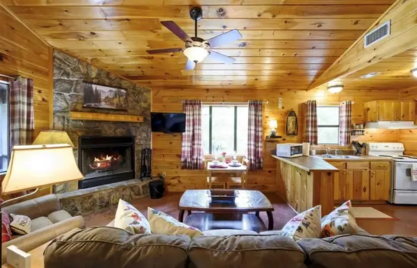 288 Split Shot Circle, Broken Bow, OK 74728