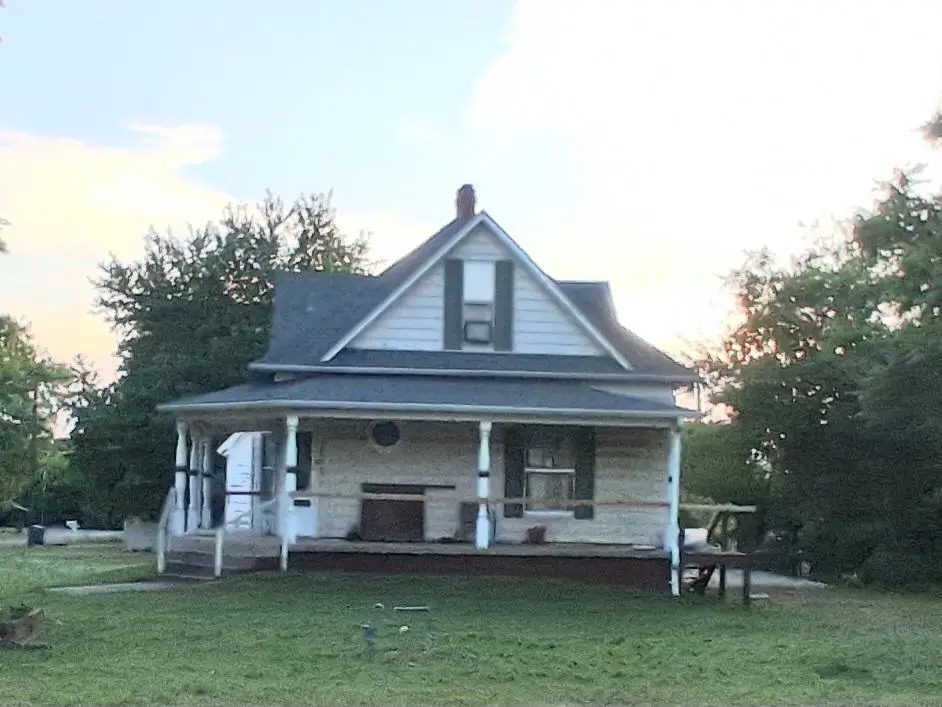 523 Bennett Boulevard, Chandler, OK 74834 - #1
