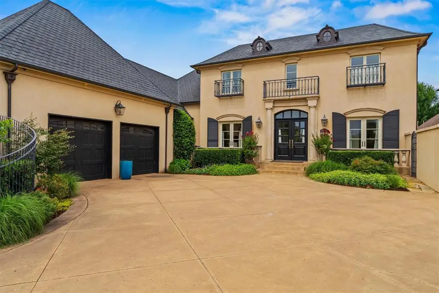 6415 N Pennsylvania Avenue, Nichols Hills, OK 73116 - #3