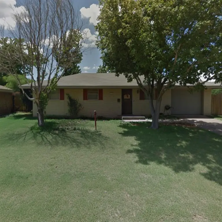 513 N 1st Street, Weatherford, OK 73096 - #1
