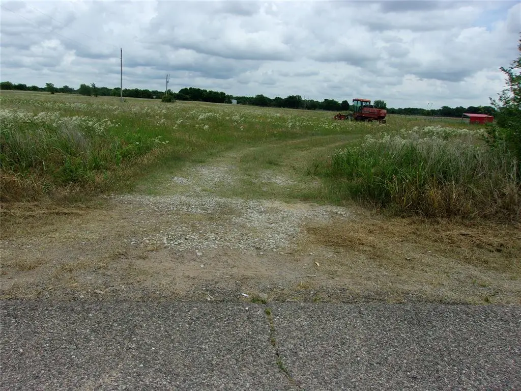 9000 NS 3510 Road, Prague, OK 74864 - #1