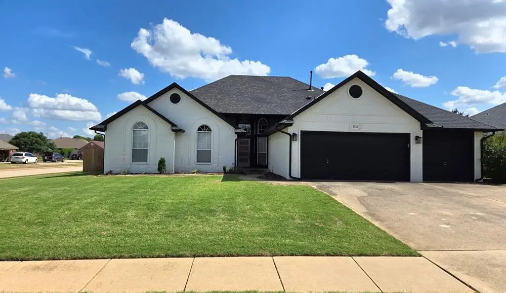 1520 W Agate Way, Mustang, OK 73064 - #1