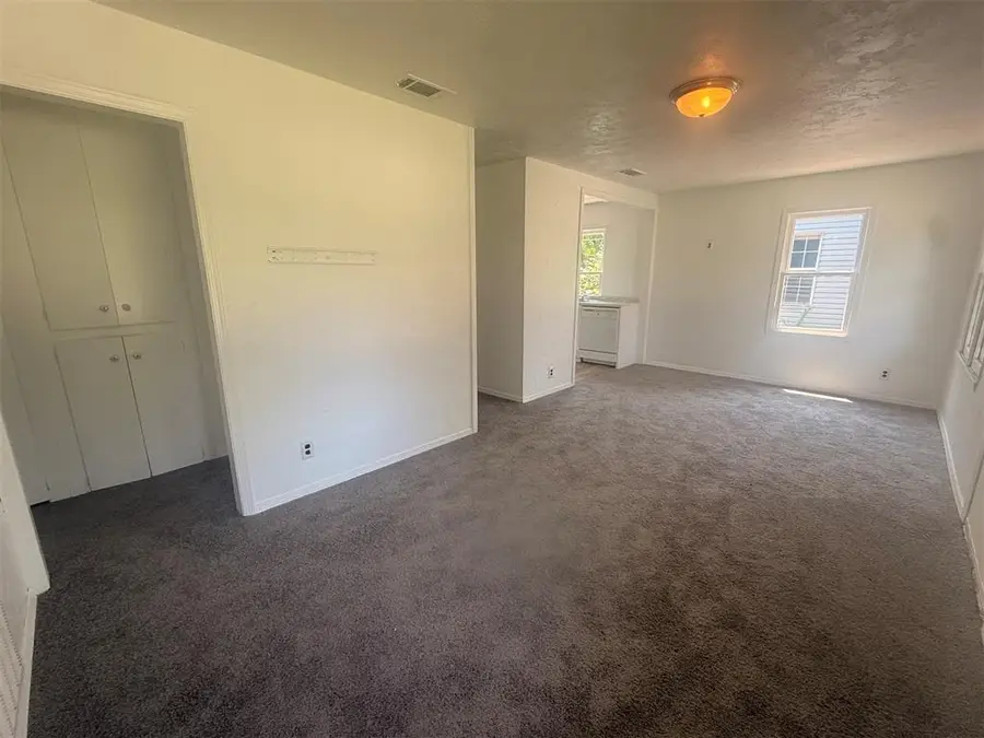 1210 Iowa Street, Norman, OK 73069 - #2
