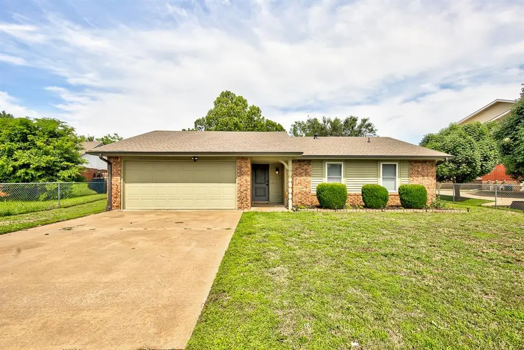 333 S La Mesa Drive, Enid, OK 73703 - #1