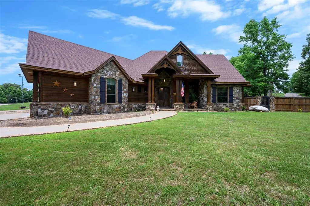 100 Woodbridge Cove, Broken Bow, OK 74728 - #1