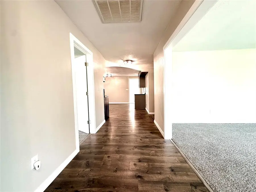 711 E Walnut Street, Fairview, OK 73737 - #3
