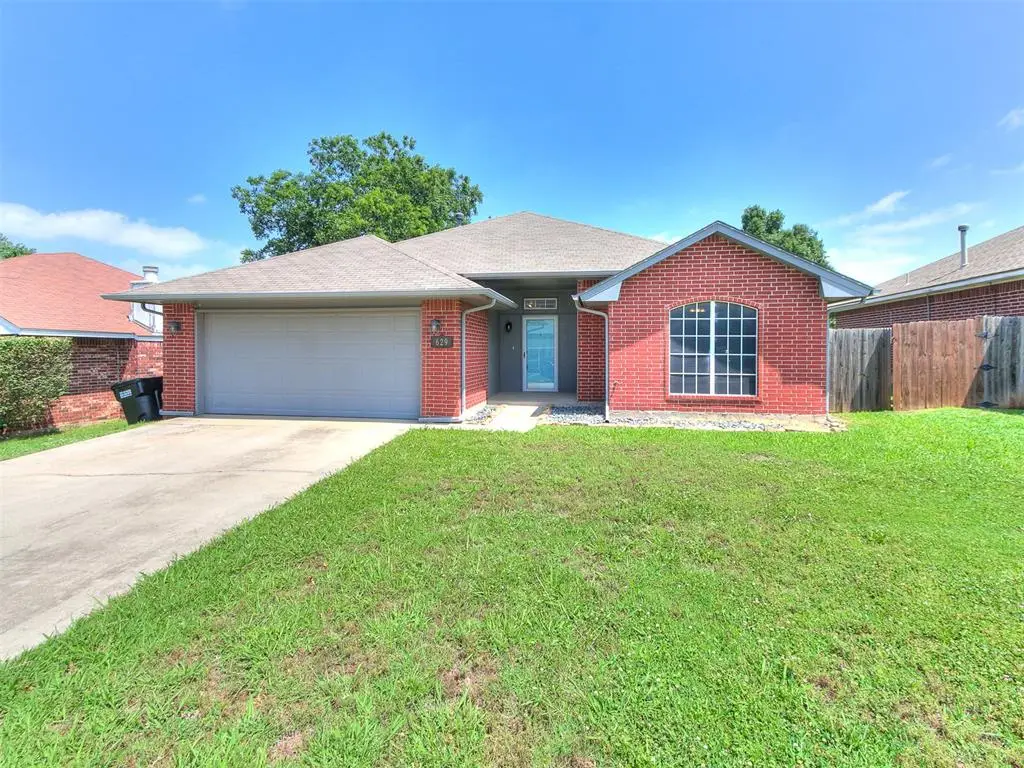629 NW 19th Street, Moore, OK 73160 - #1