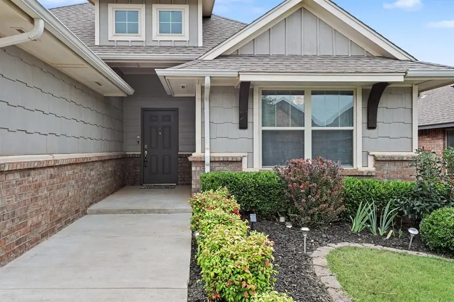 6124 Oxnard Street, Edmond, OK 73034 - #3