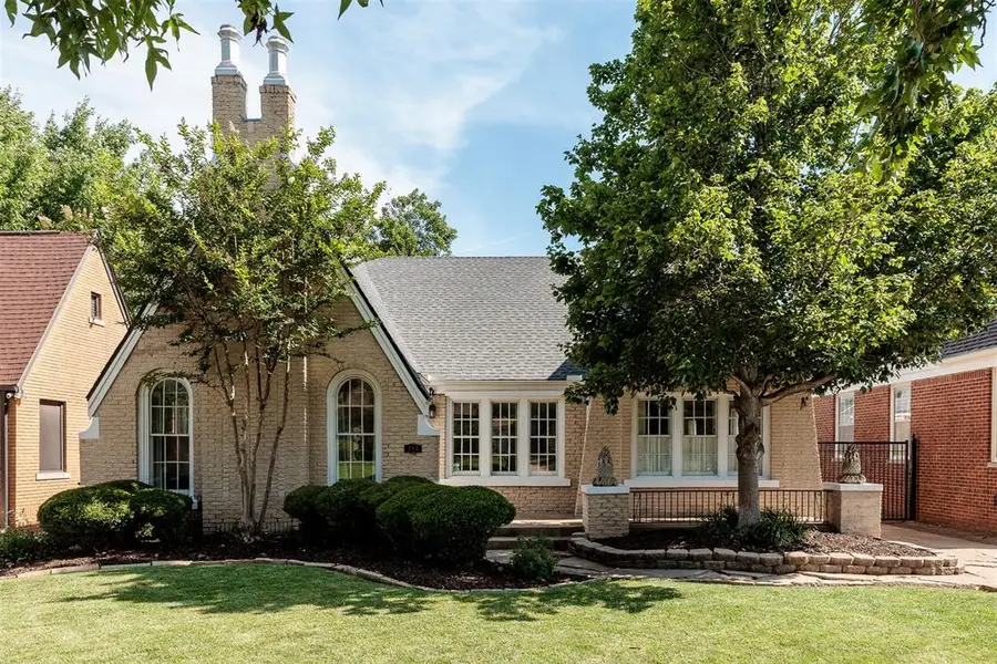 213 NW 35th Street, Oklahoma City, OK 73118 - #3