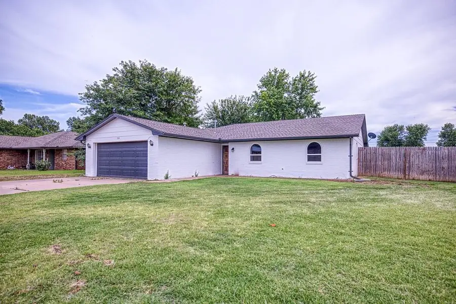 524 Skyview Drive, Watonga, OK 73772 - #2