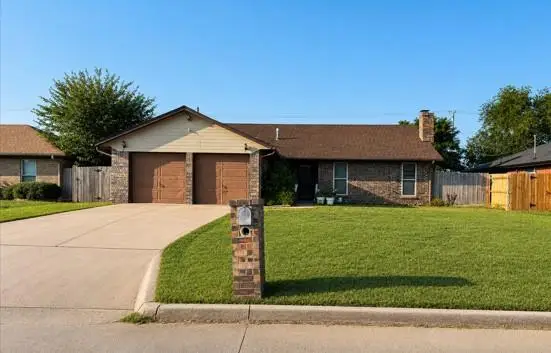 2220 Galaxy Drive, Altus, OK 73521 - #1