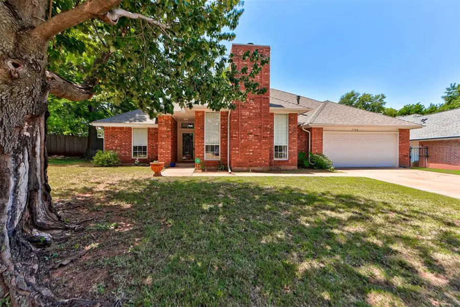 1108 Providence Court, Edmond, OK 73003 - #2