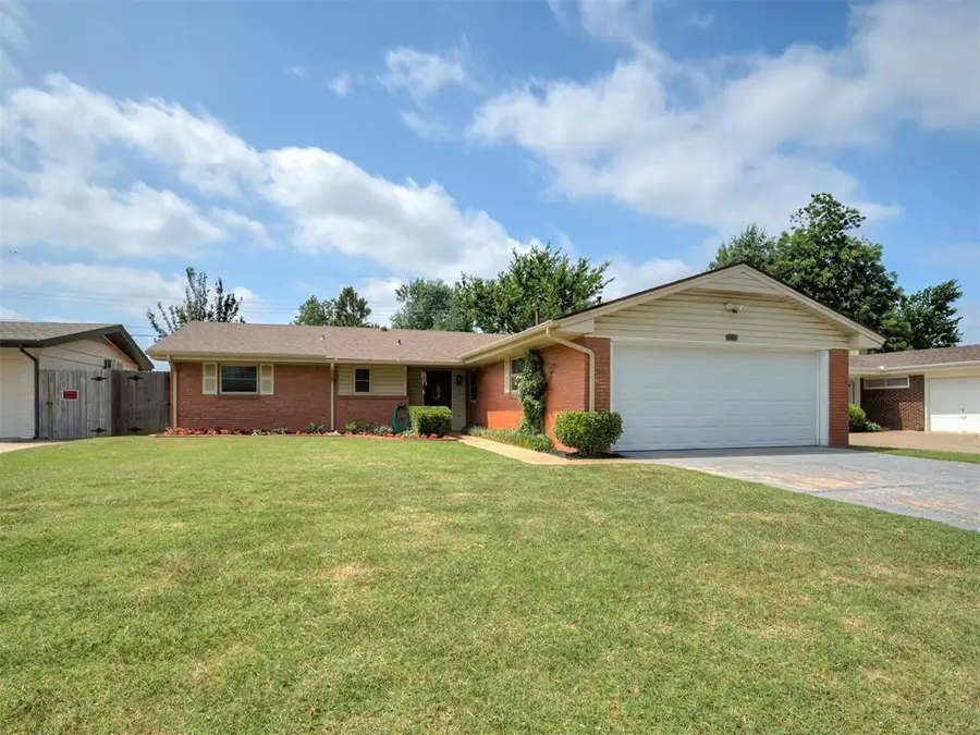 7608 NW 25th Street, Bethany, OK 73008 - #2