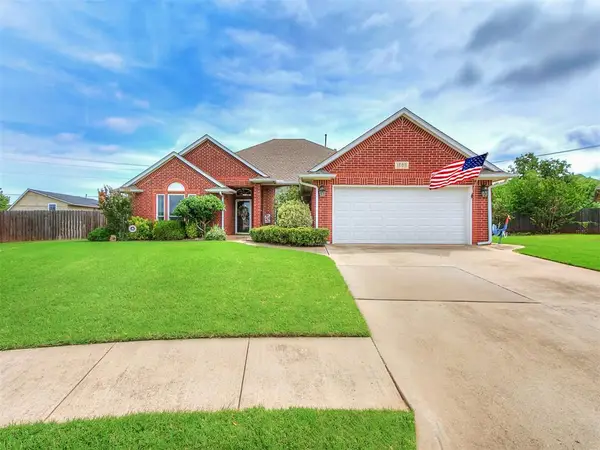 1609 Monterey Place, Edmond, OK 73013