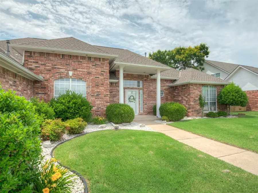 10917 Fountain Boulevard, Oklahoma City, OK 73170 - #3