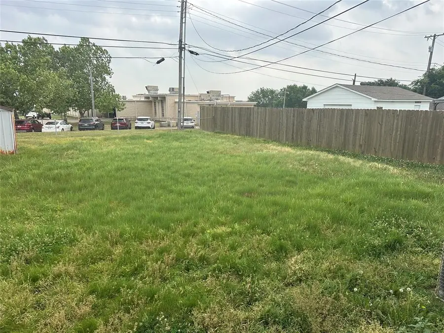 1417 Laverne Avenue, Shawnee, OK 74801 - #3