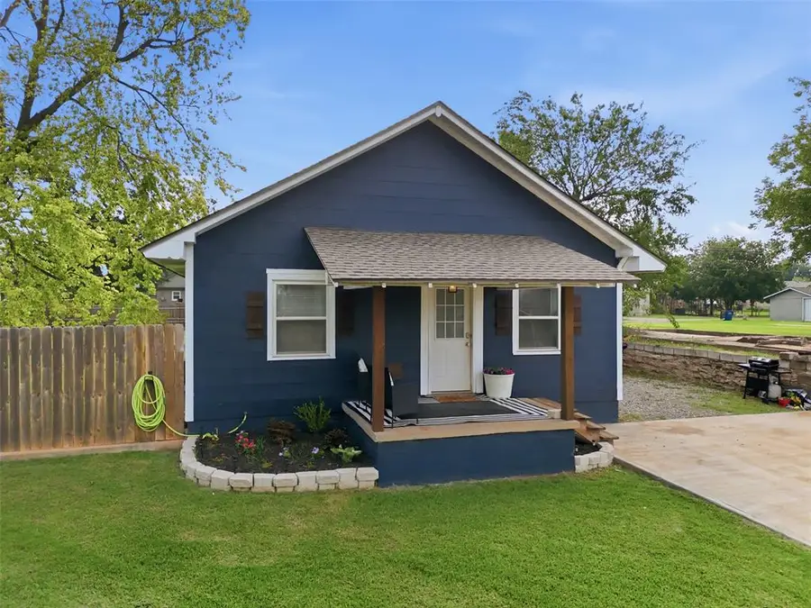 903 S 12th Street, Kingfisher, OK 73750 - #2