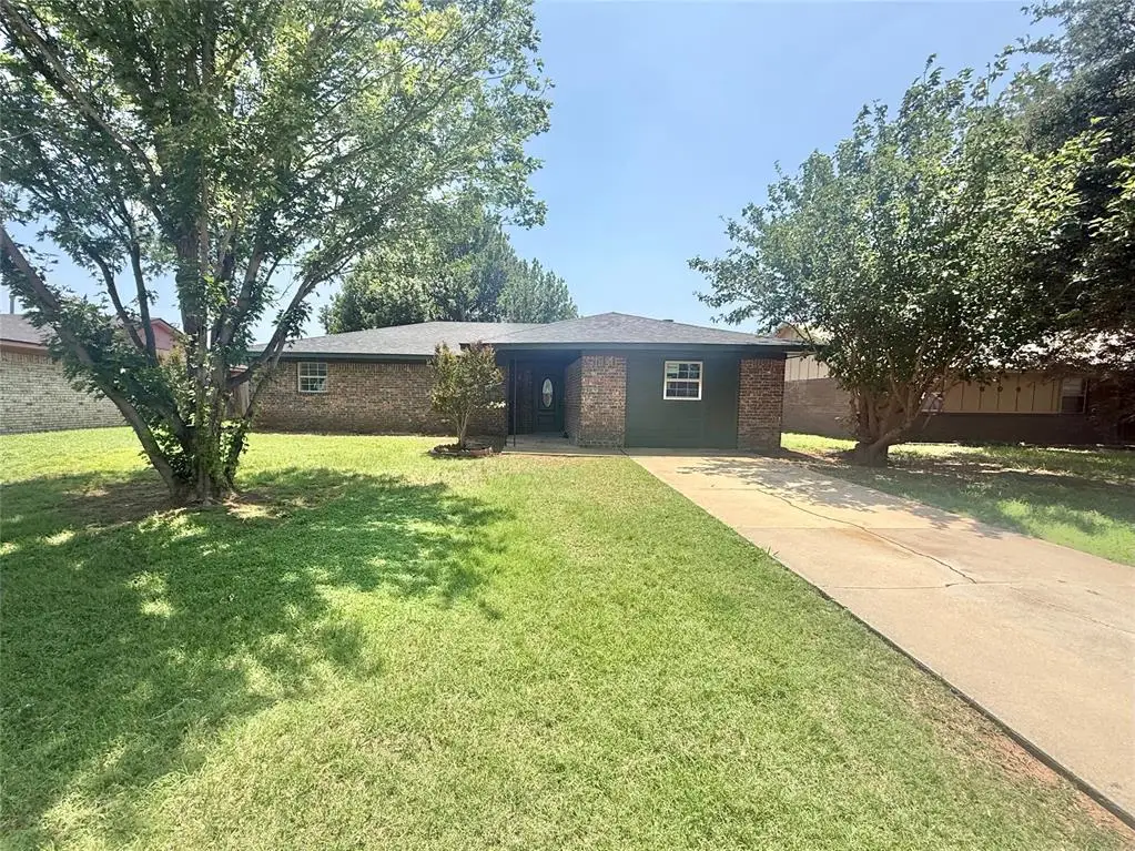 608 Libra Street, Altus, OK 73521 - #1