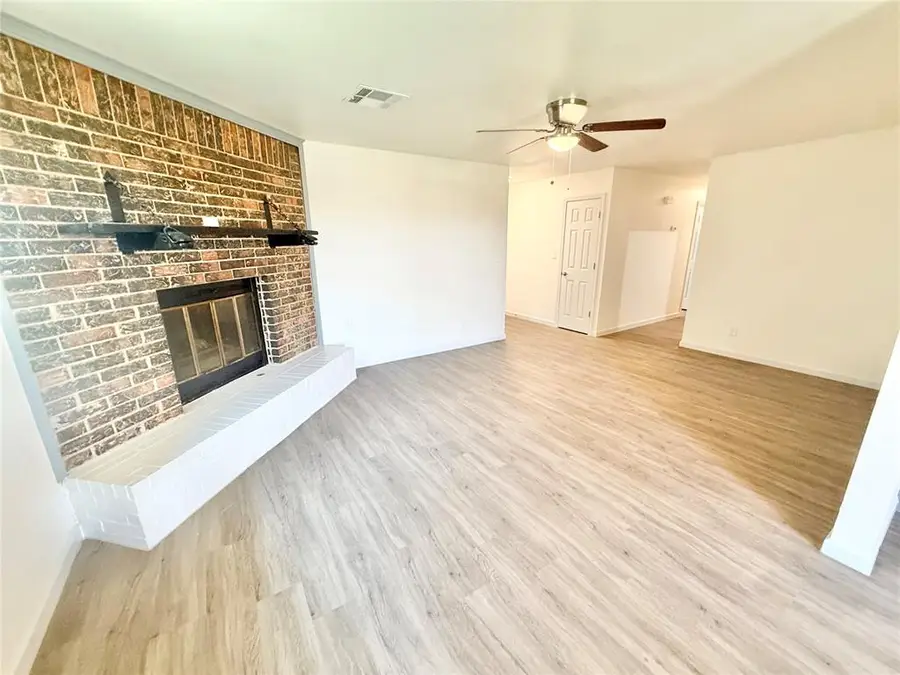 608 Libra Street, Altus, OK 73521 - #2
