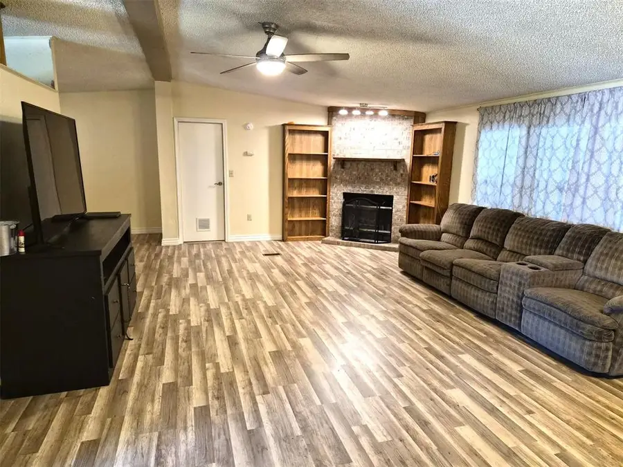 9500 Shady Meadow Way, Newalla, OK 74857 - #2